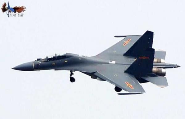 中国歼16战机接近服役状态 配国产WS10发动