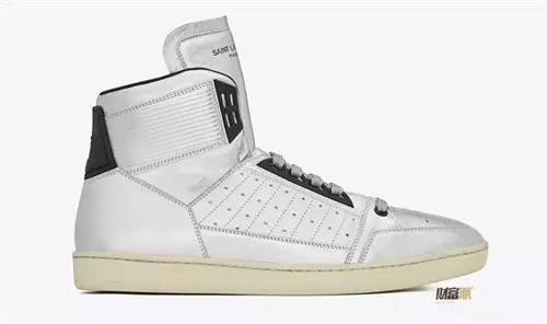 只认识耐克阿迪?你奥奥奥奥奥特了|耐克阿迪|运