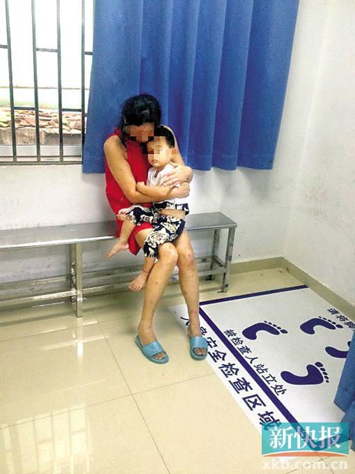 2岁孩子因母亲吸毒长期吸＂二手毒烟＂ 尿检呈阳性