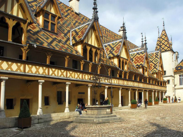 beaune__photo_alain_doire_bourgogne_tourisme_600.jpg