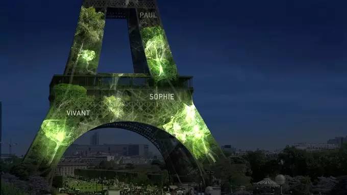 巴黎铁塔的华丽变身 你的名字也可以出现在塔