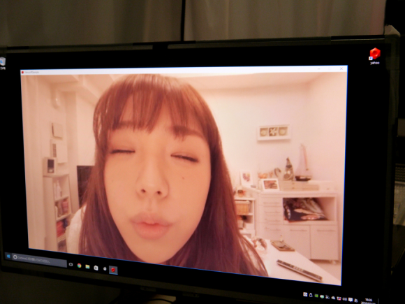 周末太寂寞？和筱崎爱来一场VR约会吧