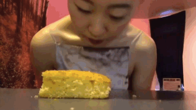 via @breadfaceblog / instagram   本文来自微在趣闻社