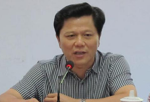 广州花都区政协原主席外逃后女儿被控受贿