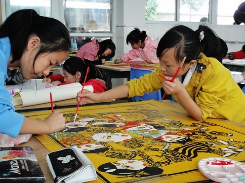 梁平县举办第九届中小学艺术节书法绘画比赛