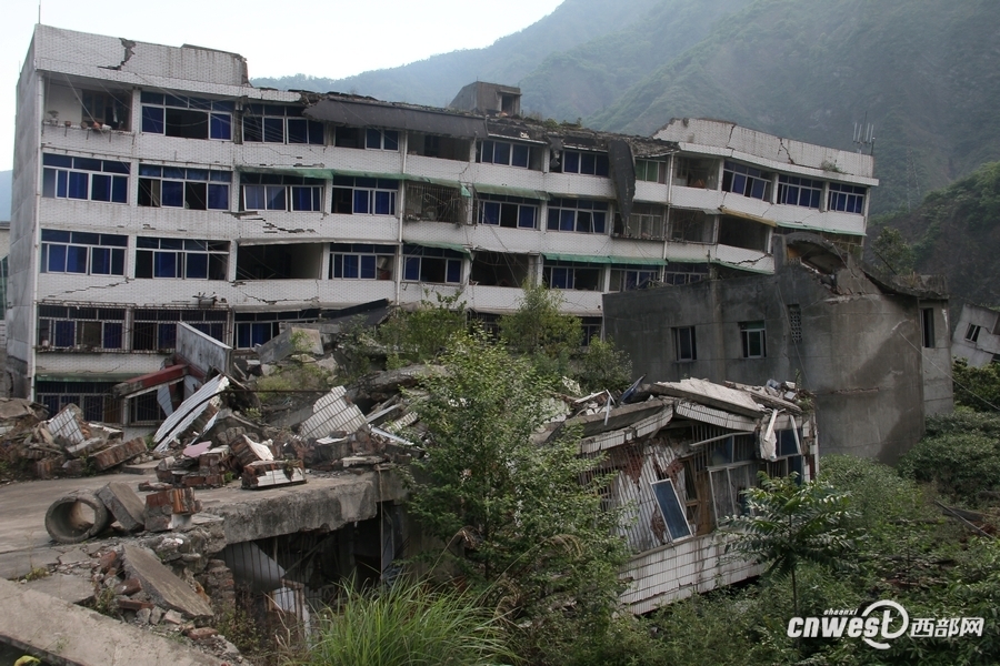 北川地震遗址闹鬼图片