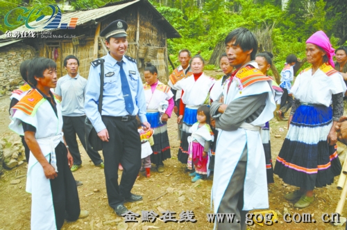 野人谷片警的一天:陈怀茂与村民们的故事_资讯