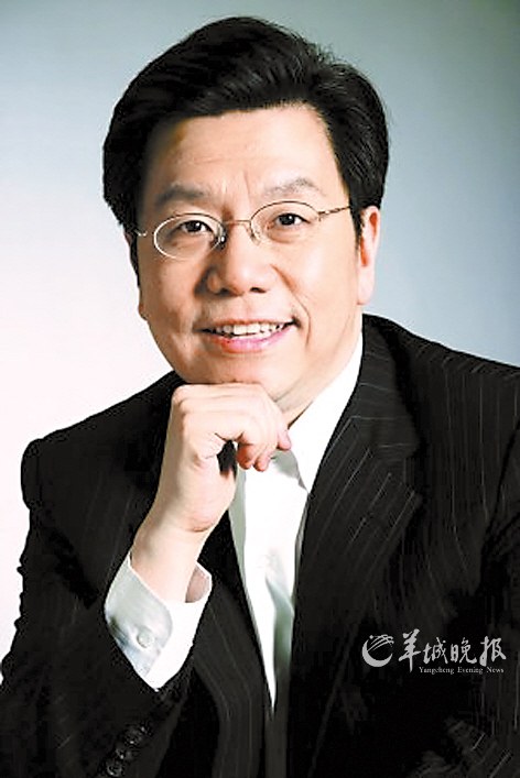 　　李开复