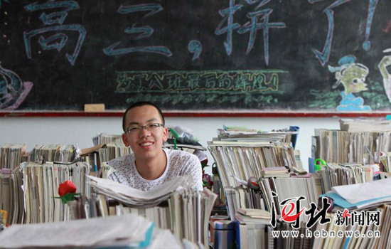 2012高考河北理科状元张士欣崇拜爱因斯坦