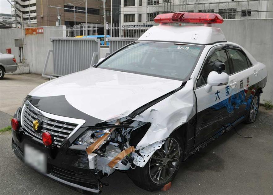 日本大阪上演警匪飙车大戏 一黑帮成员被击毙