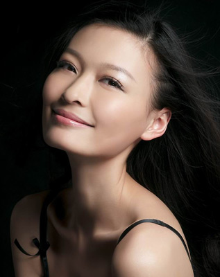 姐夫小姨子浴室偷情被捉奸