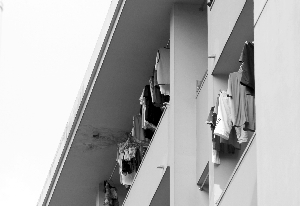 <em>东南大学</em>一<em>女生</em>在宿舍死亡 工作人员表示可能