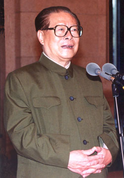 江泽民（资料图）