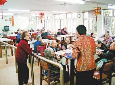 香港女人全球最长寿 平均寿命86.7岁首超日本