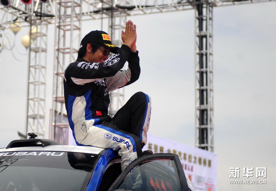 韩寒中国汽车拉力赛夺冠