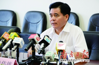 广州市交委主任冼伟雄。