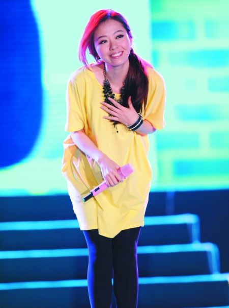 7年零Party无休息 张靓颖吐苦水:是公司摇钱树