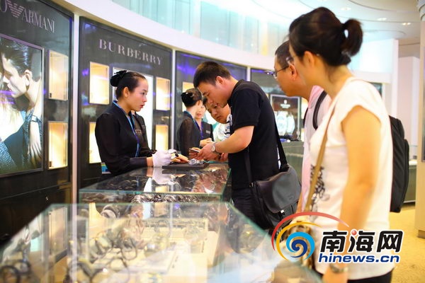 国庆各省旅游收入排行_2018海南旅游收入(2)