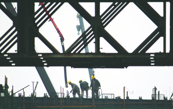 密集施工 成都二环路150米长高架将呈现