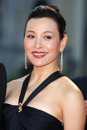 但是《大班》出给给陈冲带来的正面