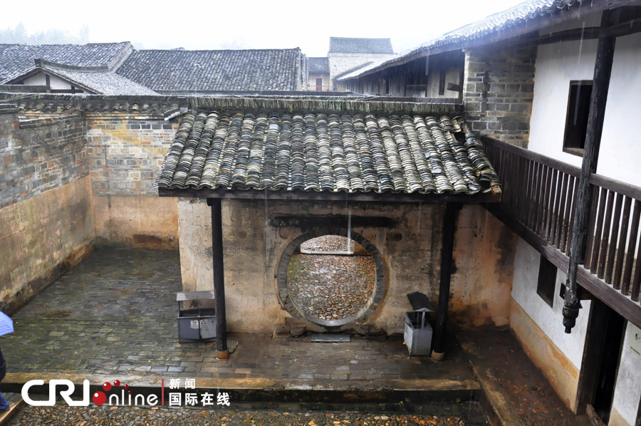 龙南客家围屋+触摸客家历史的体温(高清组图)