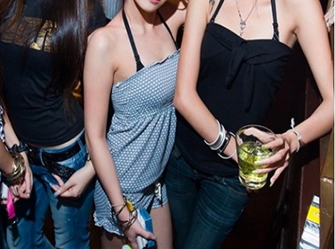 大学生酒醉后遭性侵 自责泣诉再也不去<em>夜店</em>了