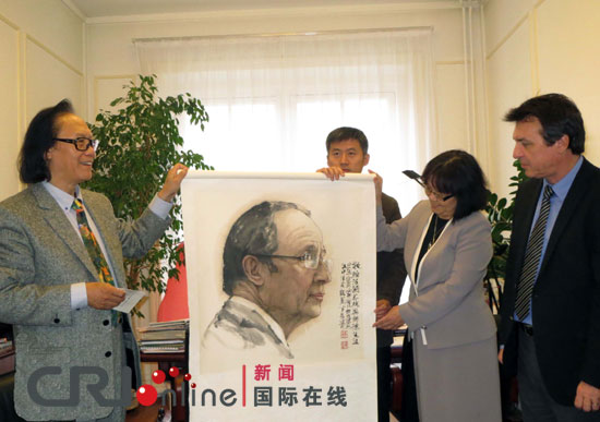 中国水墨肖像画《法国总统奥朗德》赠画仪式在图解十八大图片