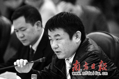 政府工作要让人大政协考核评判