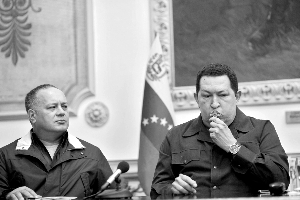 查韦斯癌症复发手术前谈接班人