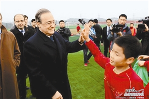 许家印向皇马推荐张琳芃