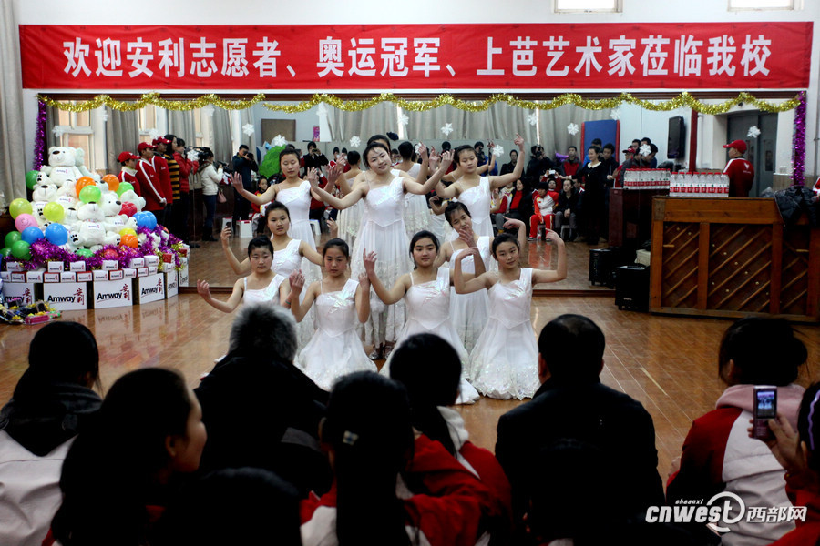 51aa1e14f33d87e684b8d4651492150f.jpg