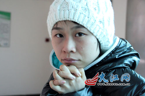 周红霞:与病魔抗争的女孩 呼吁社会救助(图)_资