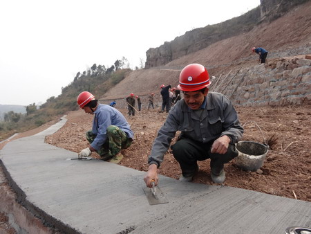 美国耕地面积_重庆人均耕地面积(2)