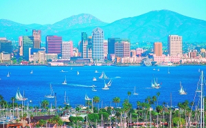 圣地亚哥排名_碧蓝航线圣地亚哥(2)