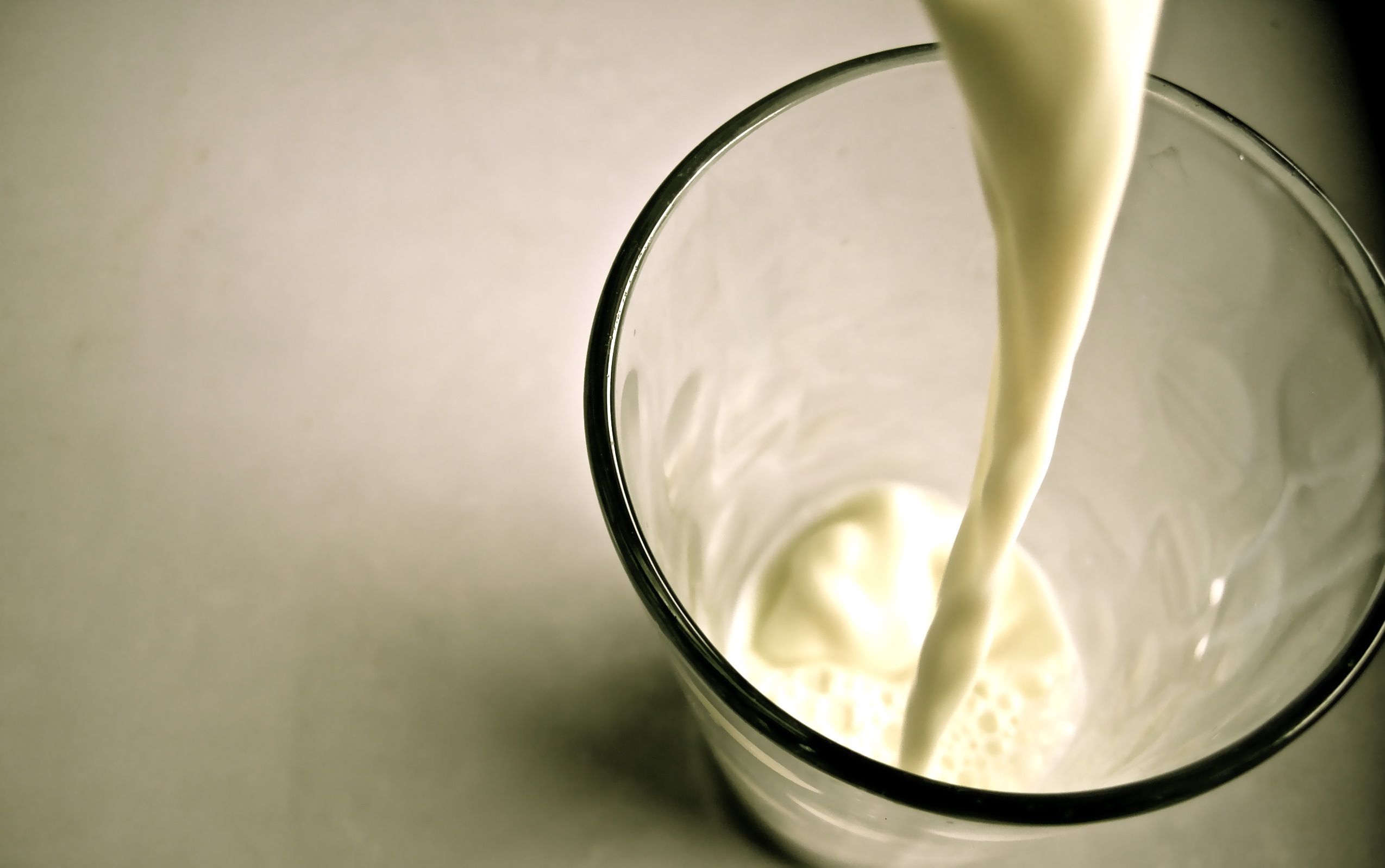 新西兰奶粉被曝含毒 中国暂未受影响