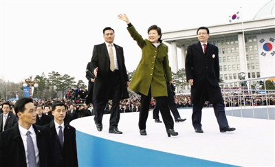 韩国当选总统尹锡悦接管三军统帅权正式开启五年总统任期