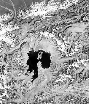 近地700颗小天体有可能撞上地球