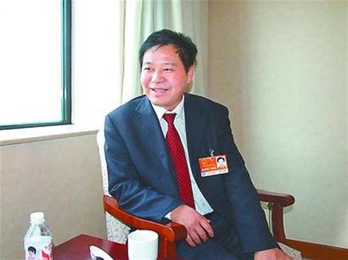 荣兰祥代表:加快现代职教发展 提高劳动者就业