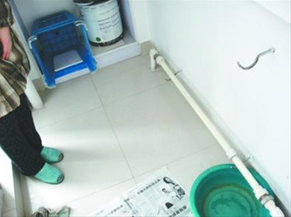 阀门被关暖气冻爆 这事谁负责