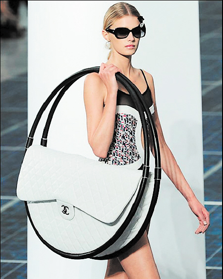 买股票不如买包包