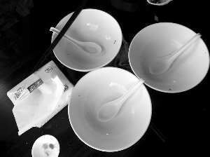 到泥马巷集体歪脖子照相