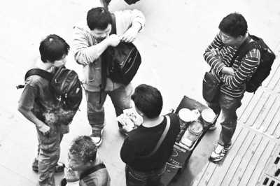 全民奶粉客取代水客成香港奶粉进入内地新模