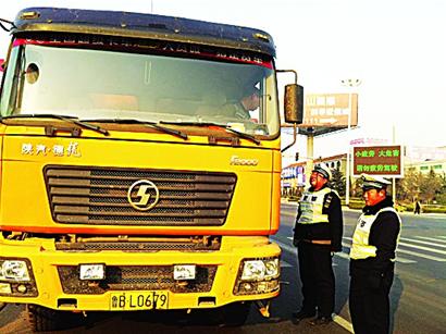 青岛每半小时死一人 公安部16项措施狠治大货