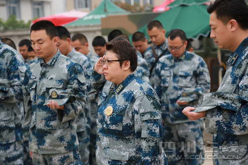 芦山县龙门乡 人口_特约记者直击灾区 强烈地震后的芦山(2)