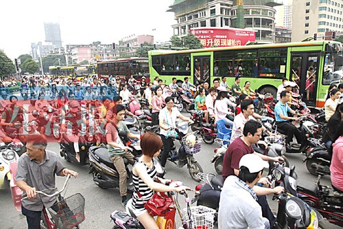 南宁电动车上牌动真格吗?报道年年有市民疑问