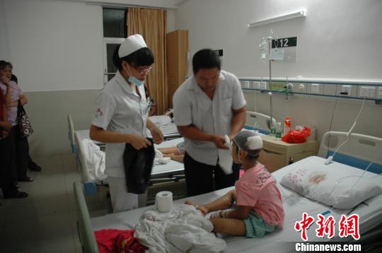 ����ѧ���ڽ������ơ�����Զ����