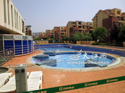 因经营资质良莠不齐 南昌大多小区泳池存隐患