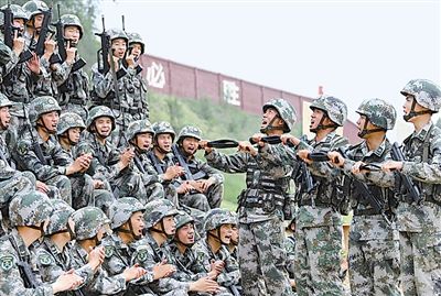 战斗精神砺精兵