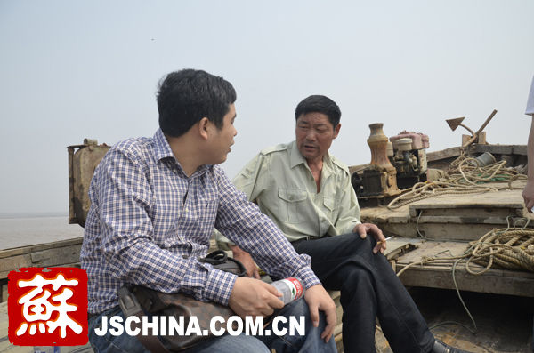 连云港守岛夫妻赴辽宁参加十大海洋人物颁奖