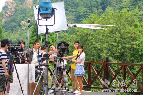 韩国演员蔡妍在武汉黄陂拍微电影《木兰之恋》